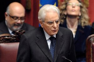Mattarella succede a se stesso: Camere in seduta comune per il giuramento del Capo dello Stato