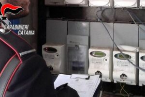 Catania, furti di luce elettrica a S. Cristoforo: due denunce per allacci abusivi