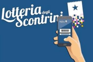 Catania, cliente vince 100 mila euro alla lotteria degli scontrini: premio anche per l’esercente