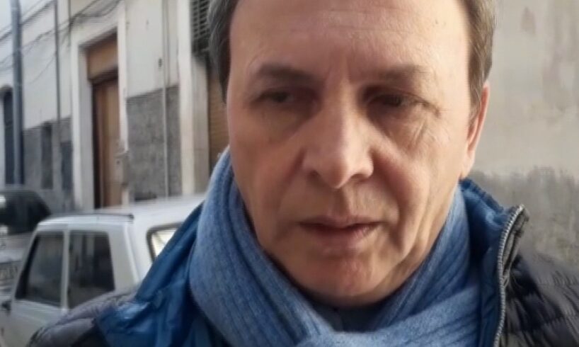 Paternò, il sindaco Naso è positivo al covid: “Continuo a lavorare da casa”. Sui social auguri di pronta guarigione