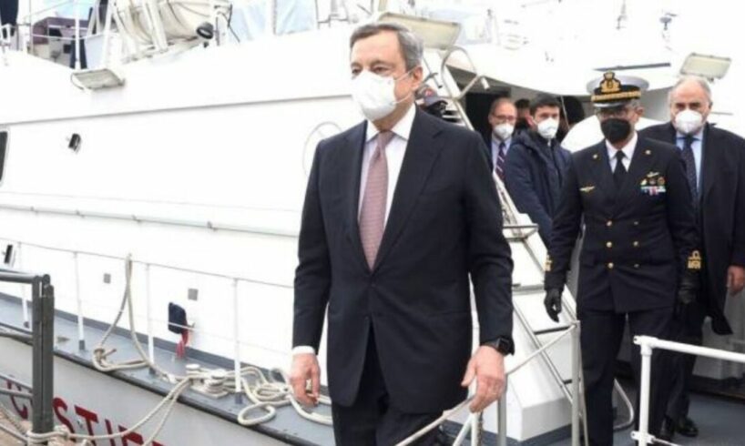 Caro bollette, l’annuncio di Draghi: “Governo sta preparando un intervento di ampia portata nei prossimi giorni”