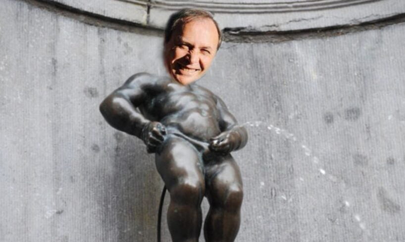 Paternò: Naso l’ha fatta fuori dal vaso. Sulla fontana di Piazza della Regione il sindaco provi ad ascoltare le proposte dei cittadini