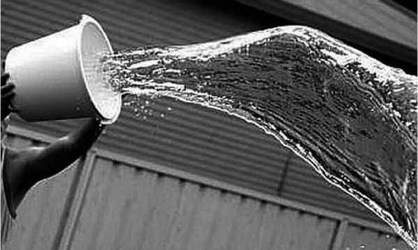 Belpasso, un secchio d’acqua al vicino di casa e scoppia una megarissa: 5 persone ai domiciliari