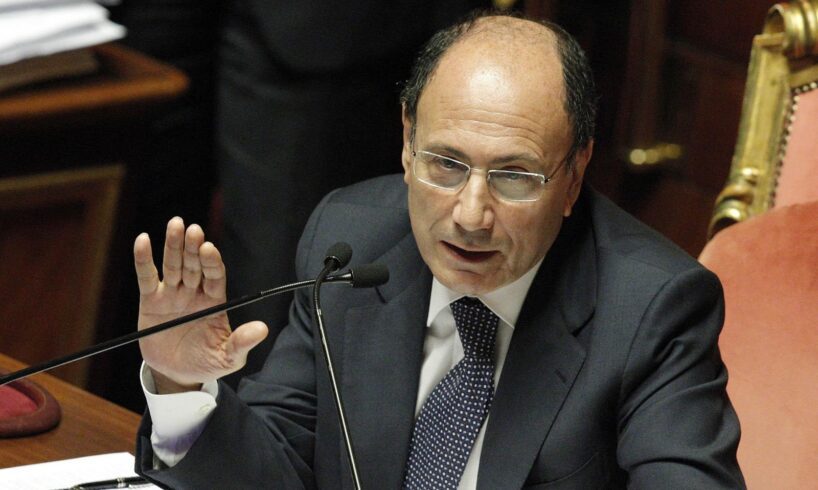 Regione, Schifani: “Miccichè candidato alla presidenza? Gli dico fermati. Evitiamo il 2012”