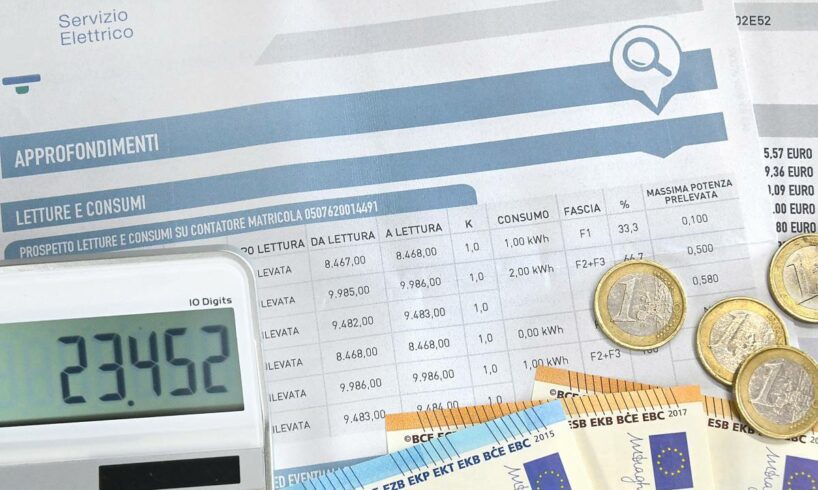 Catania, bolletta della luce di mille euro manda in subbuglio una famiglia: ma la società gliene doveva 1200