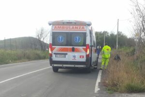 Paternò, cicloamatore 50enne cade a terra e perde i sensi: trasportato al ‘Cannizzaro’ con l’elisoccorso