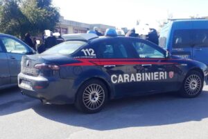 Paternò, lite tra due minori finisce con una coltellata: in ospedale il giovane ferito. Rintracciato il responsabile