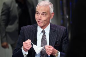 Covid, Palù: “Troppe voci a parlare. Distorsioni della verità vengono da cattiva informazione”