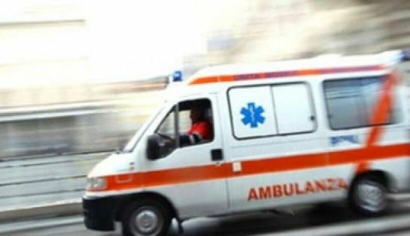 Catania, in un incidente stradale muore 25enne a bordo di uno scooter: coinvolta auto dei Carabinieri