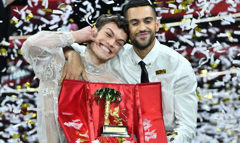 Sanremo, anche gli ascolti sono da ‘Brividi’: 64,9% di share per la serata del trionfo di Mahmood & Blanco