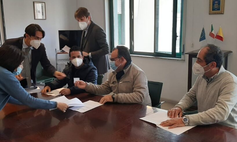 Misterbianco, 3 nuovi dipendenti in servizio da oggi: il sindaco annuncia altre assunzioni