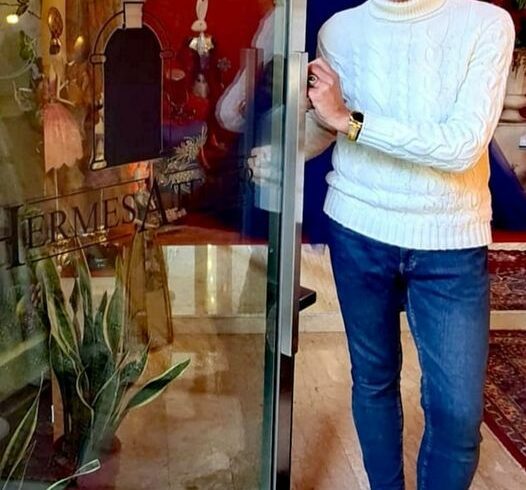 Paternò, addio allo stilista Mario Brasile: le sue creazioni diedero un tocco d’arte anche al Carnevale