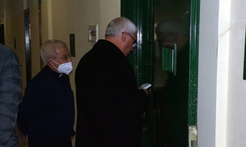 Catania, l’Arcivescovo Renna visita i detenuti di Piazza Lanza: “Il perdono è un grande gesto di carità”