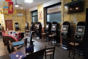Catania, sala giochi camuffata da circolo privato: maxi-sanzione di 154 mila euro