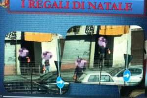 Catania, a Natale panettone in omaggio per i clienti di ‘coca’ e ‘maria’: 33 arresti in operazione antidroga – TUTTI I NOMI (VIDEO)