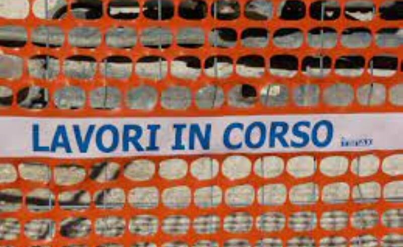 Adrano, chiusa per lavori fino al 16 aprile la Sp 156 (cimitero e SS 121): il percorso alternativo consigliato