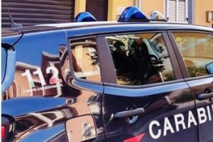 Pedara, cerca la compagna scappata da lui e la minaccia di morte: trova i carabinieri ad aspettarlo