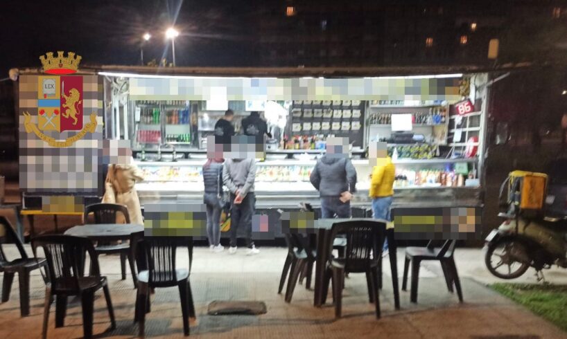 Catania, panineria ambulante del tutto abusiva in zona Sanzio: titolare denunciato per furto di energia elettrica