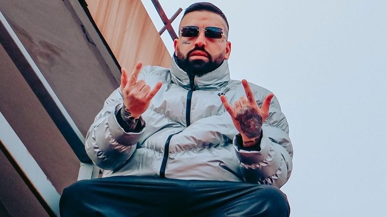 Catania, Gip dispone archiviazione per cantante neomelodico: “Espressioni di subcultura ma non reato”