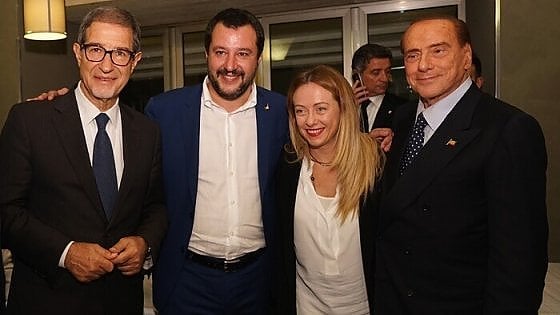 Centrodestra, in Sicilia tutti contro tutti sulle candidature di Regione e Palermo: mercoledì vertice di FI a Palazzo dei Normanni