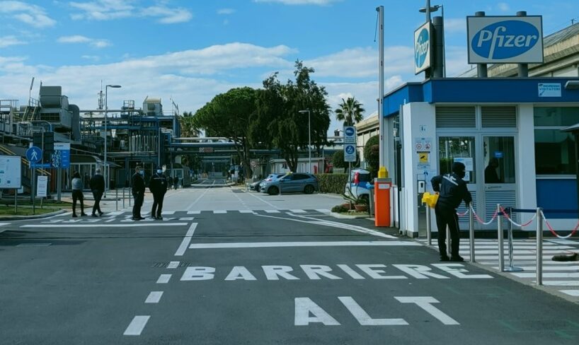 Vertenza Pfizer, a Catania si tratta per scongiurare 130 licenziamenti: ipotesi esodo, prepensionamenti e ricollocazione