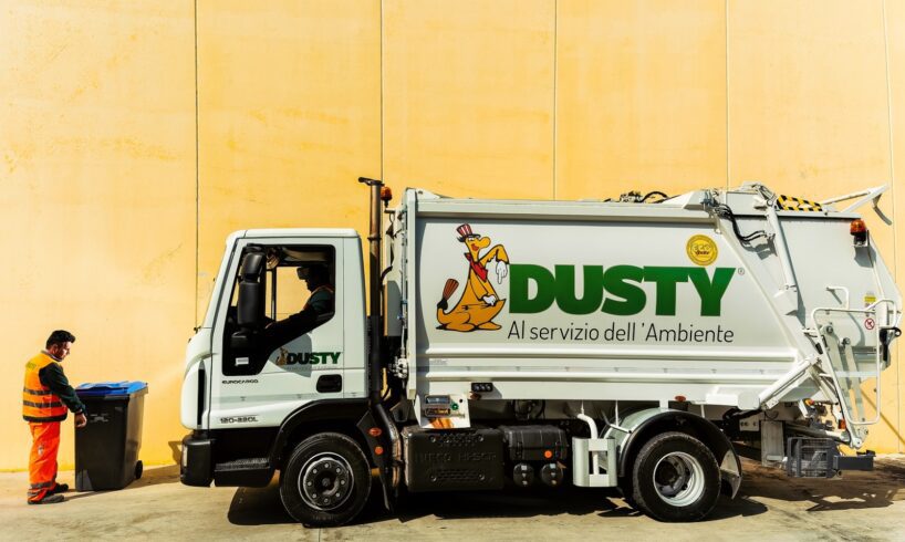 Motta S. Anastasia, ignoti rubano i catalizzatori degli autocompattatori Dusty: disagi nel servizio di raccolta dei rifiuti