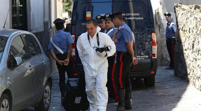 Siracusa, donna trovata morta nella sua casa di Ortigia: forse è stato un malore