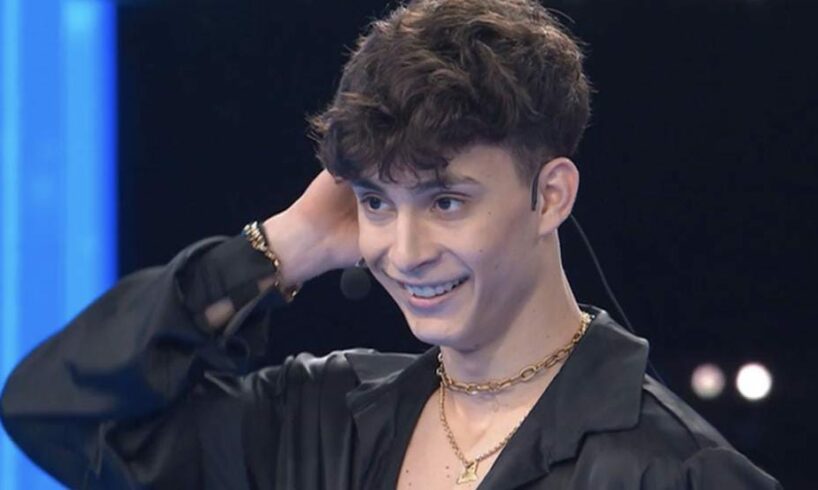 Adrano, è scoppiata la ‘Nunzio Mania’: fan e follower inondano il web per criticare la presunta eliminazione da 'Amici'