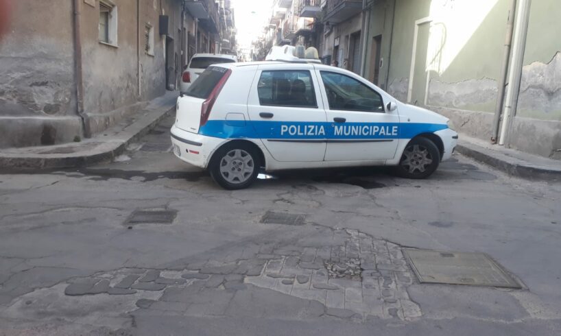 Paternó, 60enne trovato morto in casa: forse a causa di un malore