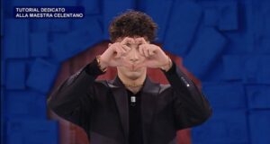 Adrano, Nunzio vince la sfida contro LDA ad ‘Amici’ (e non viene eliminato): tre puntate alla finale