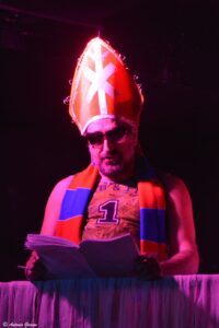Teatro, al ‘Musco’ in scena ‘Stupidistan’ con la regia di Francesca Ferro: dal romanzo di Stefano Amato