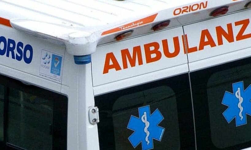 Adrano, giovane donna si toglie la vita in casa: il corpo scoperto dai familiari