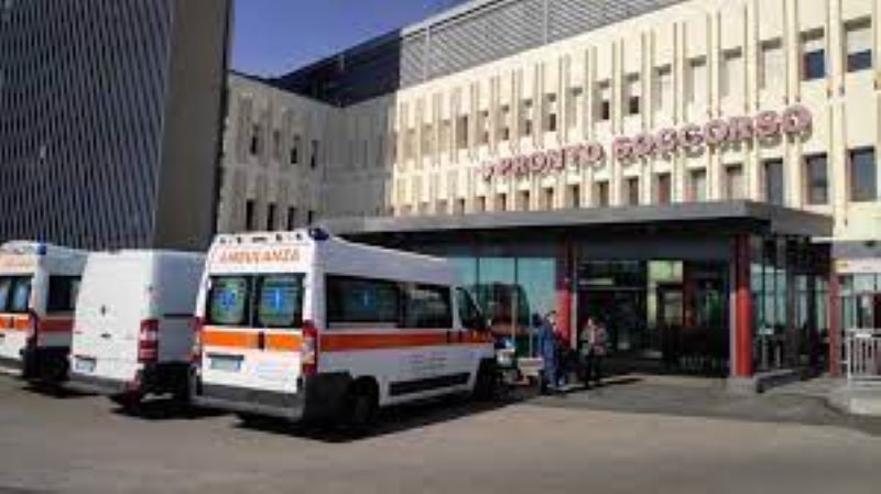 Catania, calci e pugni al medico del Pronto Soccorso: arrestato 33enne ‘infastidito’ dai tempi di attesa