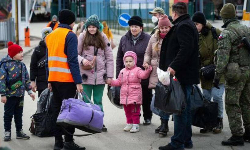 Ucraina, 63 bambini orfani arrivano oggi a Catania e in altre 3 città siciliane: piccoli dai 4 ai 16 anni