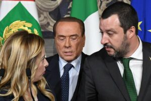 Centrodestra, distanze incolmabili tra FdI, Fi e Lega: chi vince a Palermo dirà l’ultima parola sul Musumeci bis