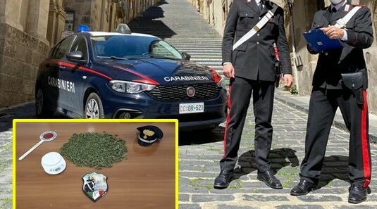 Caltagirone, in campagna custodiva la marijuana da rivendere: arrestato 43enne