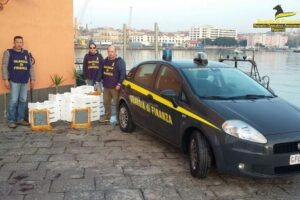 Catania, sotto sequestro 50 kg di novellame di sarda: sanzioni per oltre 11 mila euro