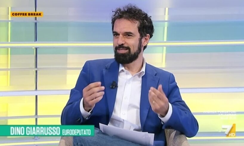 M5S, l’ex Iena Giarrusso lascia il Movimento: ma non si dimette da europarlamentare