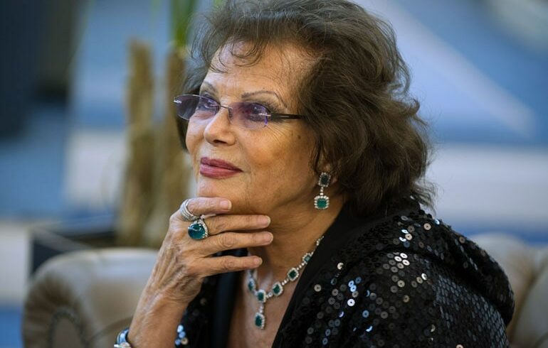 La Tunisia dedica una strada a Claudia Cardinale. L’attrice: “Conservo molte cose della mia terra natale”