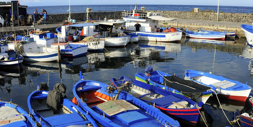 Catania, chiuso noleggio abusivo di barche nel borgo marinaro di S. Giovanni li Cuti: sanzioni per oltre 4 mila euro