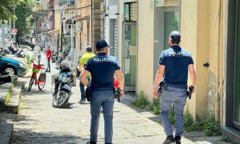 Napoli, una faida familiare dietro lo sfregio con acido delle due sorelle: fermata la zia acquisita
