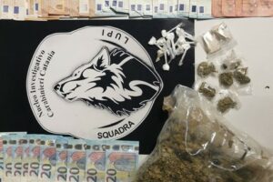 Catania, ‘pusher’ in Vespa consegnava a domicilio: 20enne ai domiciliari