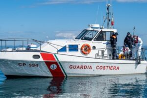 Catania, Guardia Costiera soccorre 4 persone: nei pressi di Vaccarizzo