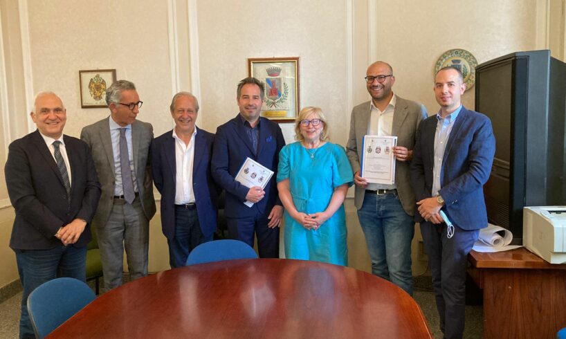 Aree dismesse Fce passano ai Comuni di Adrano, Biancavilla e S. M. di Licodia: in Prefettura firmato il protocollo