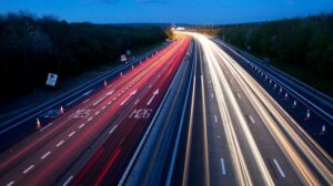 Automobili, viaggiare nel futuro: la guida assistita ci trasformerà in passeggeri. Senza diesel e benzina ecco cosa succederà