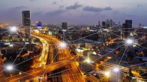 Automobili, viaggiare nel futuro: la guida assistita ci trasformerà in passeggeri. Senza diesel e benzina ecco cosa succederà