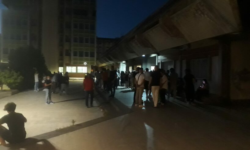 Paternò: caos negli uffici elettorali, 950 chiedono il duplicato della ‘tessera’. Al voto solo il 63% degli aventi diritto