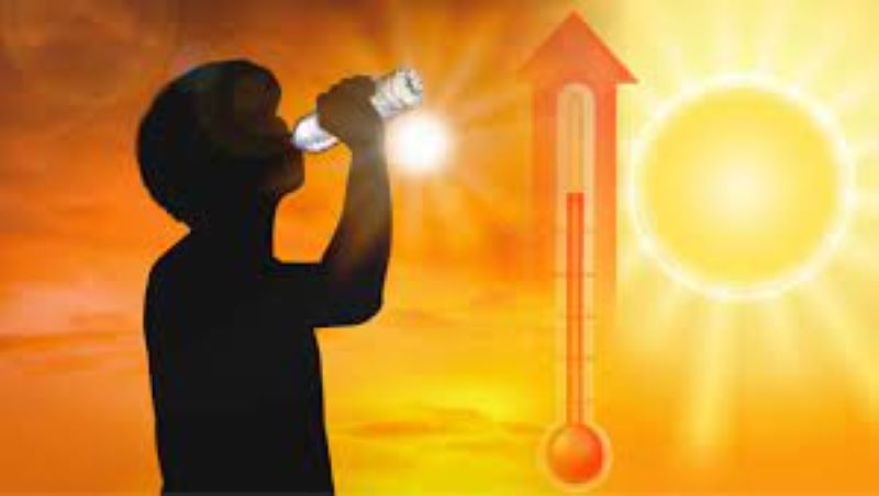 Meteo, arriva la terza ondata di caldo africano: previsti picchi di 40 gradi