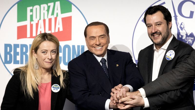 Centrodestra, accordo sulla premiership: chi prende più voti indica il premier. E ora si lavora sui posti nei collegi