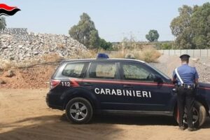 Belpasso, sequestrata discarica abusiva: rinvenute 500 tonnellate di scarti di basalto lavico
